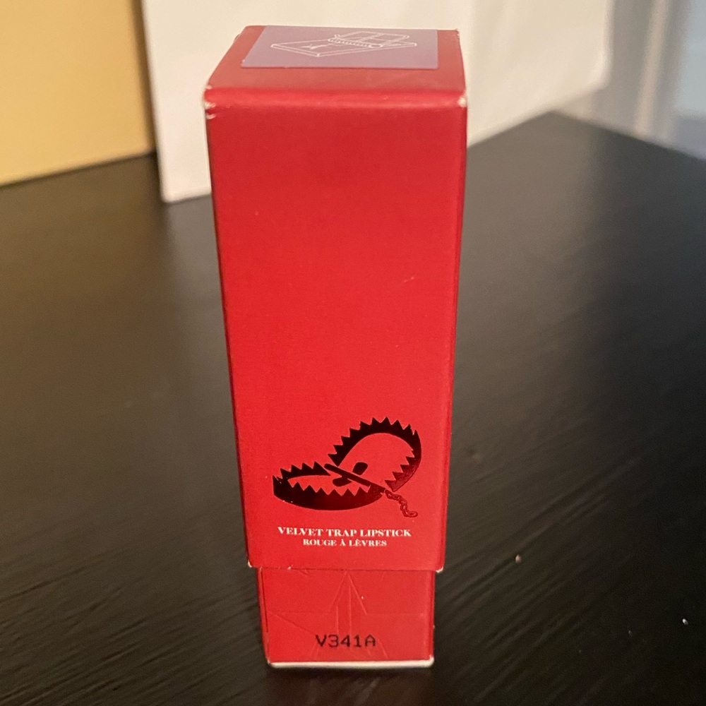 Jeffree Star Velvet Trap Lipstick in Mousetrap - Picture 5 of 6